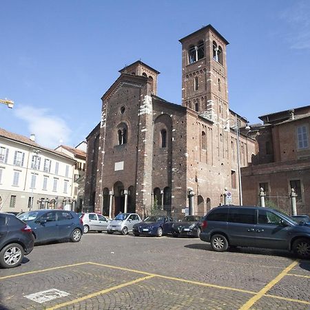 Mansard Very Close To Duomo Milan Exterior photo
